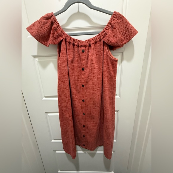 Madewell. Texture & Thread, Off-Shoulder, Rust Button Front Mini Dress. Small - Picture 2 of 10
